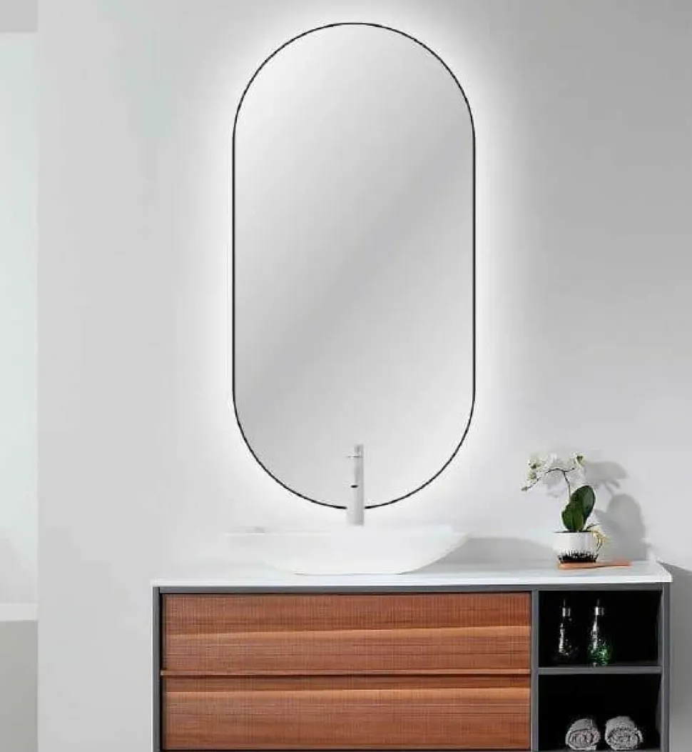 Espejo En Capsula Retroiluminado Perimetralmente Modelo Feyre – DecorBath