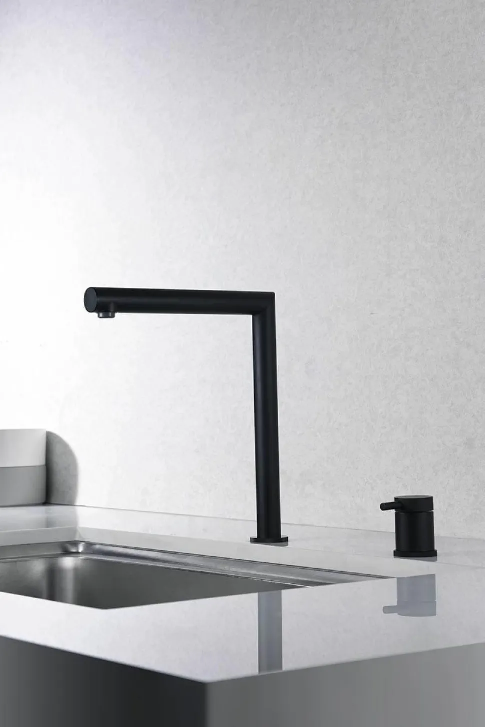 Grifería De Cocina Escamoteable Ítaca Negro Mate – GCE018/NG – Imex